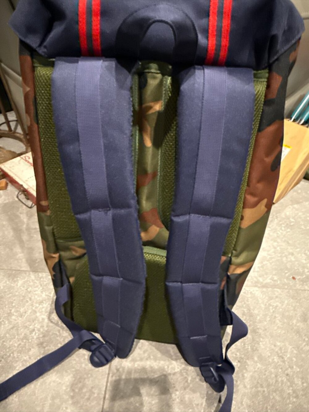 Herschel Supply Co. Little America Backpack Rugged Woodland Camo Pattern - Picture 8 of 9